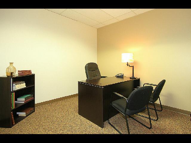 LFS AFL Private Offices-10