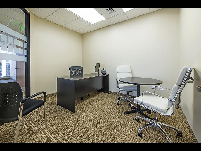 LFS HON Team Office-9