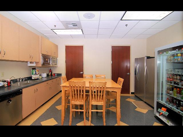 LFS HVN kitchen-11