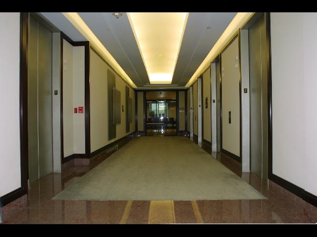 LFS KIL Lobby-3