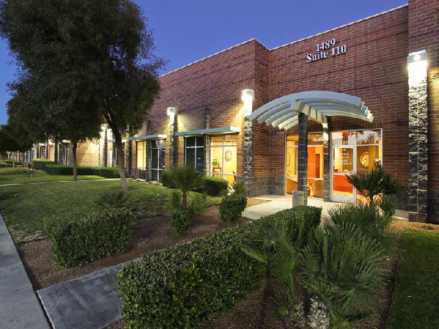 LFS HEN-building front entrance