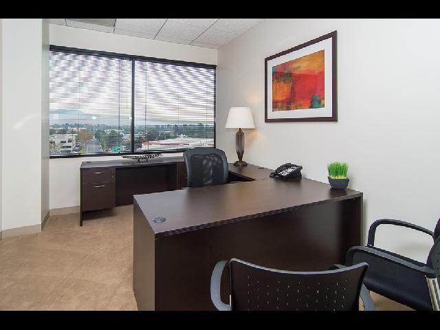 LFS HUT Office-10
