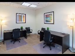 HUT Office-11