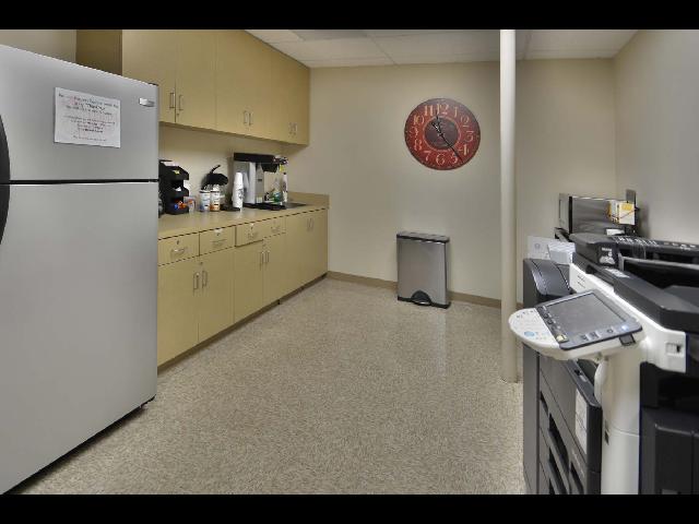 LFS TEM Kitchen-8