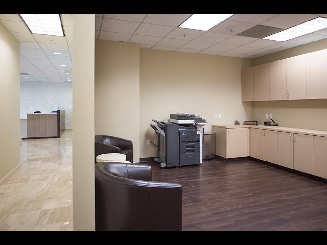 LFS OAK Lounge-12