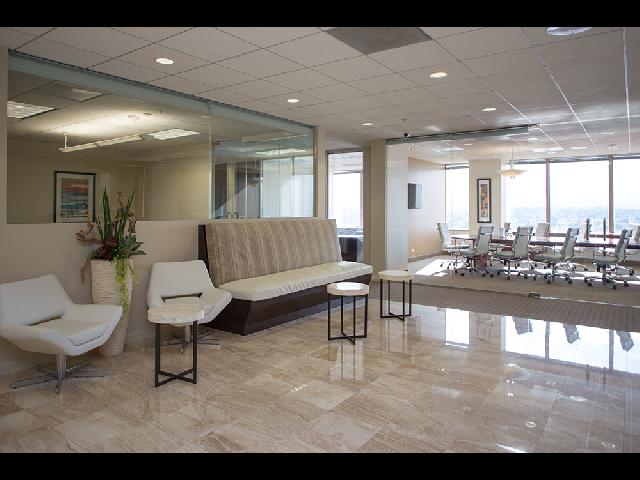LFS OAK Reception Area-7