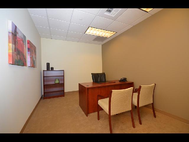 LFS SEA Private Office-11