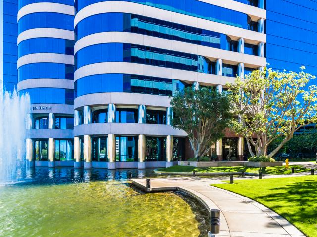 LFS LAKESHORE TOWER PERFECT OFFICES OR ATTORNEYS - NOVEMBER 2018 FREE