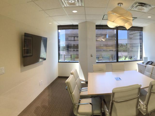 LFS Attractive Furnished Offices in Phoenix's Premier Camelback Corridor