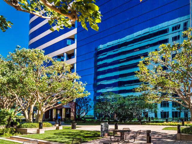 LFS LAKESHORE TOWER PERFECT OFFICES OR ATTORNEYS - NOVEMBER 2018 FREE