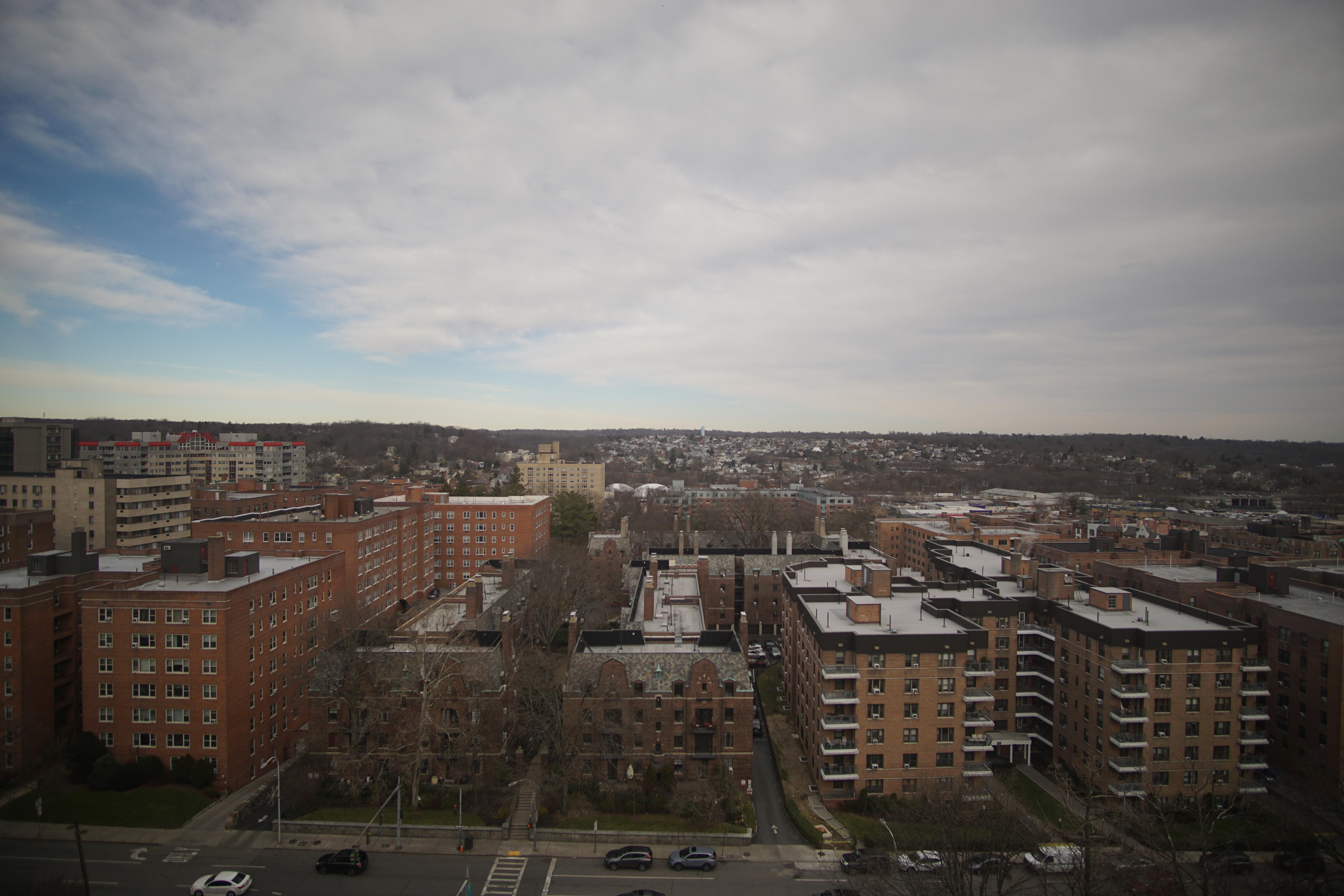 Expansive view from corner.  Lots of light!