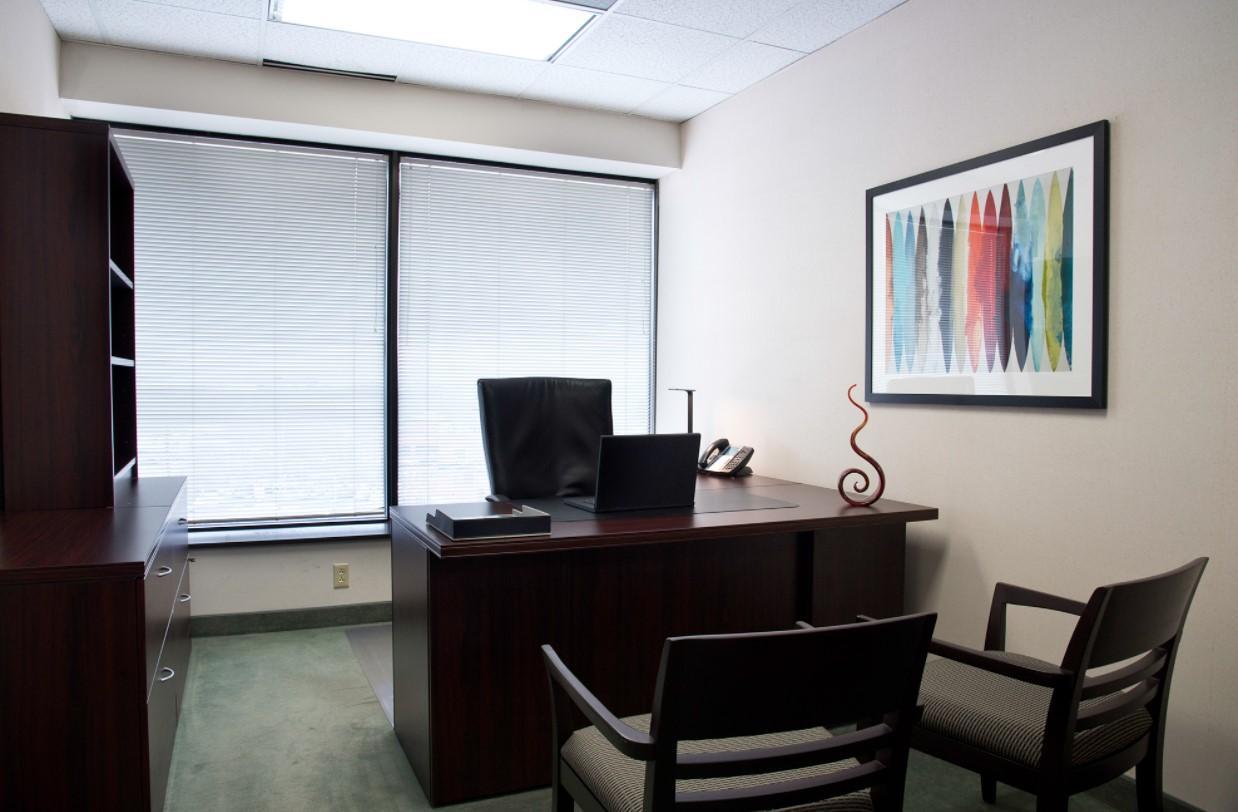 2 window office
