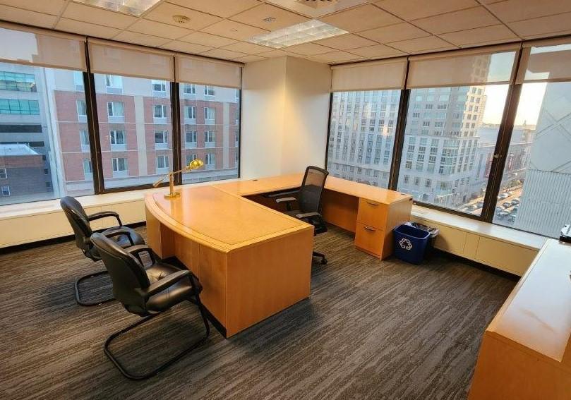 Large corner partner office