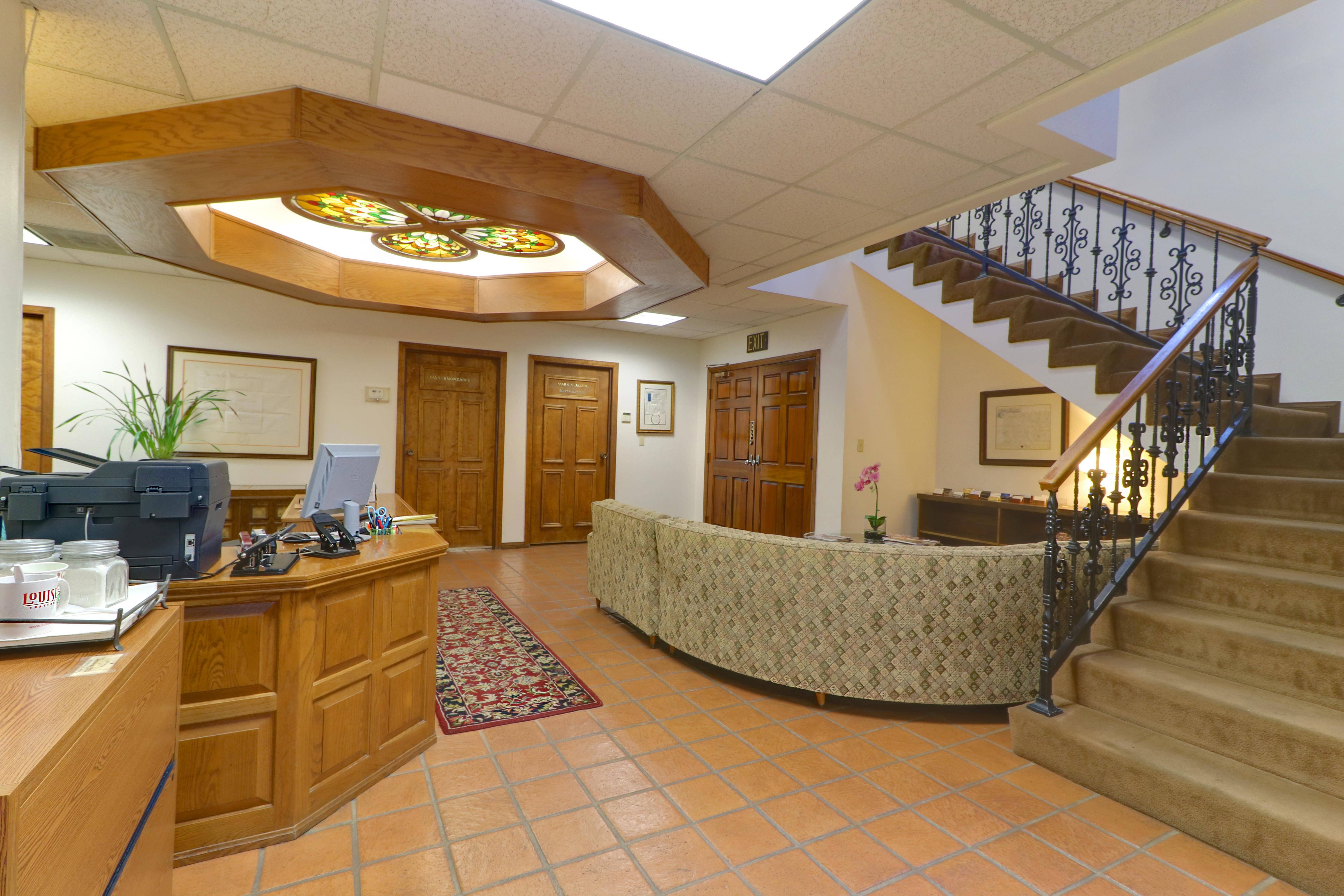 LFS Office Sublets For Attorneys In Legal Suite Near Courthouse