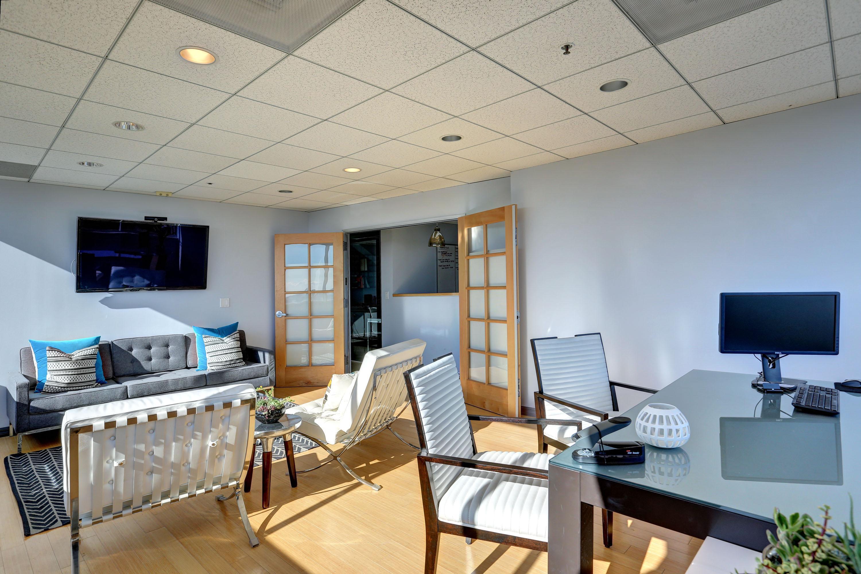 LFS Corner, Window Line Office on 10th Floor of a Premier Building - Impressive space and Jaw Dropping Views!