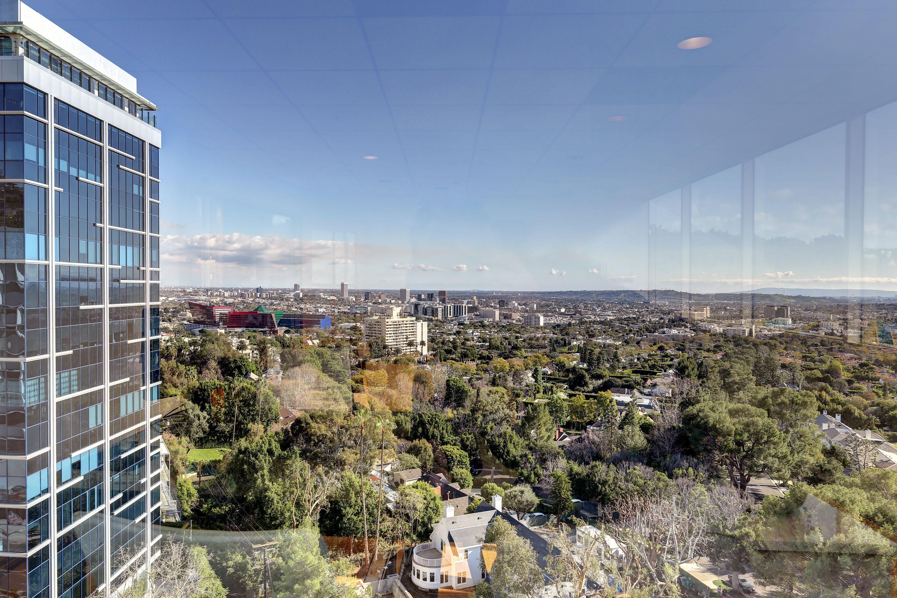 LFS Corner, Window Line Office on 10th Floor of a Premier Building - Impressive space and Jaw Dropping Views!