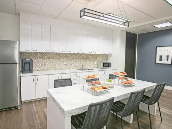 Kitchen & Goodies!