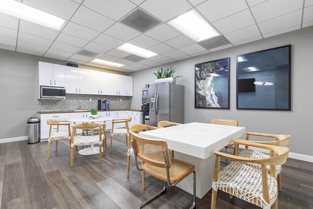 LFS Lunch Room / Pantry