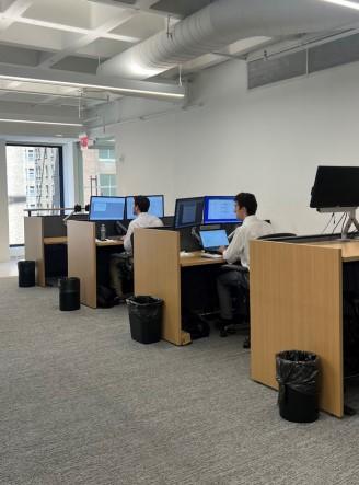 4 workstations