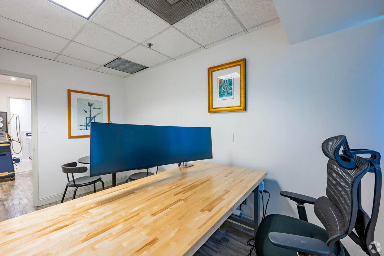 LFS Executive suite B